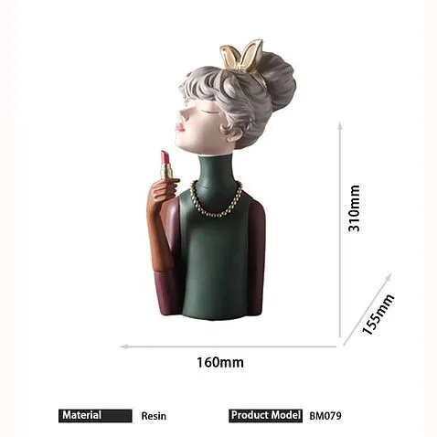 Статуэтка   quot;Девушка с помадой quot; 