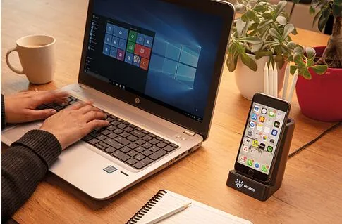 Док-станция Light up для беспроводной зарядки с подставкой для ручек, 5W