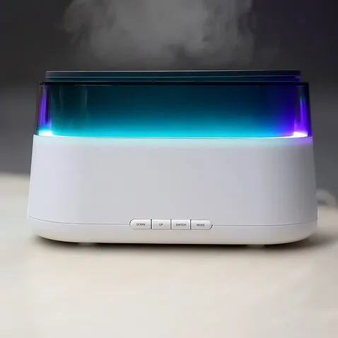 Светодиодный USB увлажнитель-ароматизатор Brava с часами с RGB подсветкой