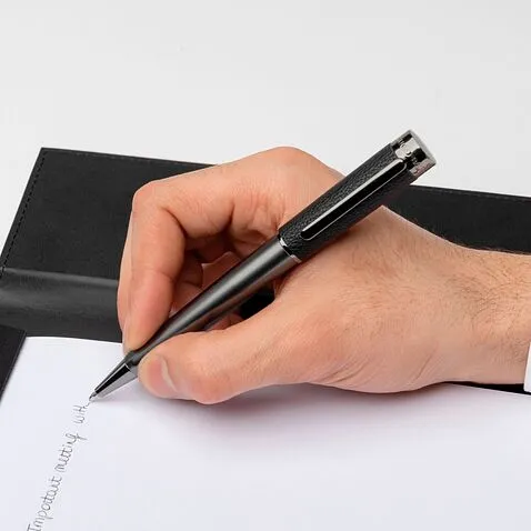 Шариковая авторучка Corium Black