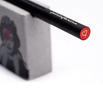 Набор Pininfarina Banksy Lizzy Stardust: карандаш SMART с бетонной подставкой