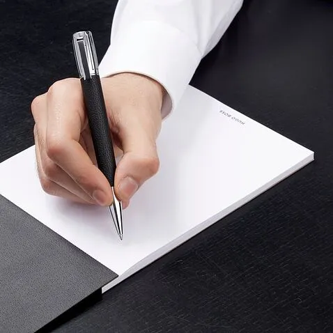 Шариковая авторучка Pure Iconic Black