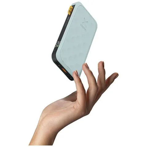 Xtorm FS510 Fuel Series портативное зарядное устройство емкостью 10 000 мАч, 20 Вт - цвет морской волны